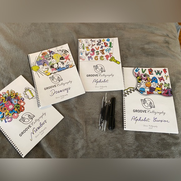 Children’s handwriting books, never used - Picture 2 of 3